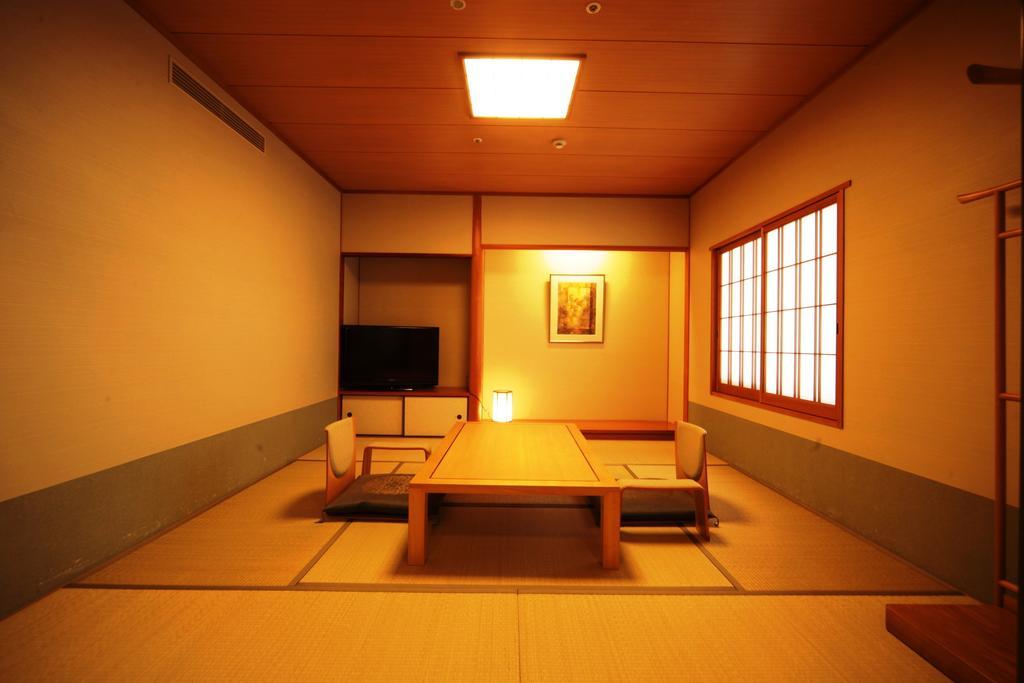 ザ・セレクトンプレミア 神戸三田（旧：三田ホテル） 部屋 写真