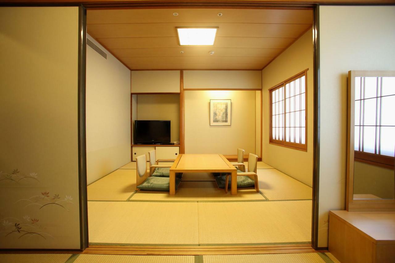 ザ・セレクトンプレミア 神戸三田（旧：三田ホテル） エクステリア 写真